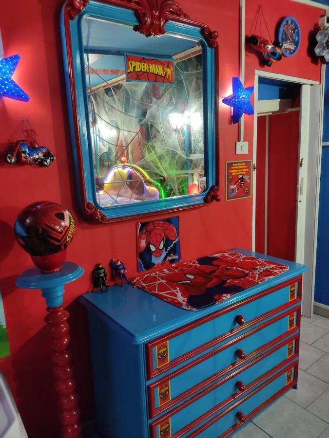 Spiderman House Hotel Catania Luaran gambar