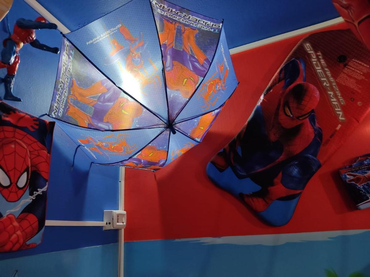 Spiderman House Hotel Catania Luaran gambar