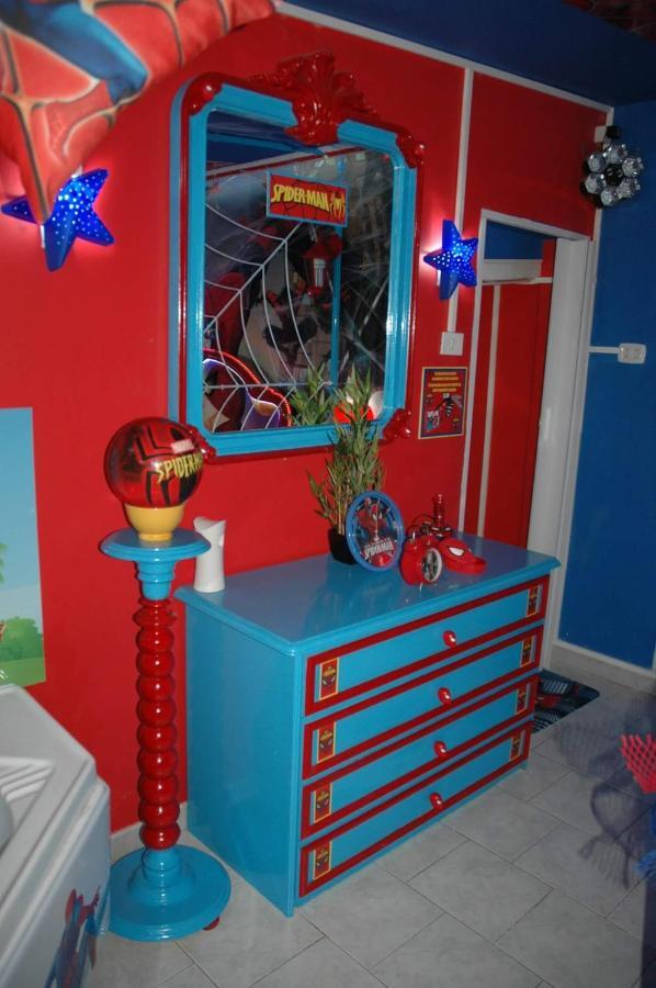 Spiderman House Hotel Catania Luaran gambar